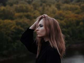 Erotiska video tērzēšana ALYSSA_KASATKA
