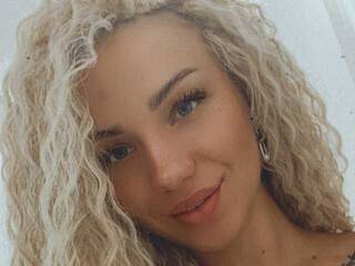 Erotiska video tērzēšana Lisandra95