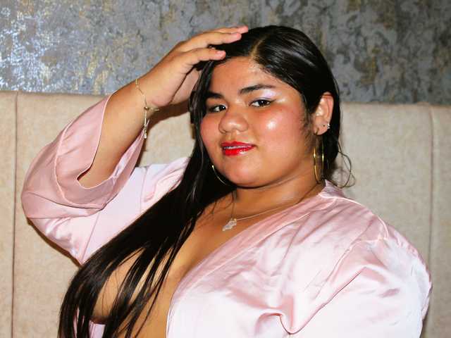 Profila foto lissa-curvyx