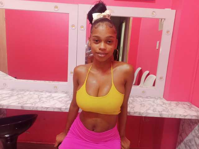 Profila foto littleebonymommy