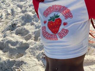 Erotiska video tērzēšana LittleMisscharming