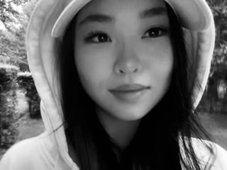 Erotiska video tērzēšana LittleSoMing