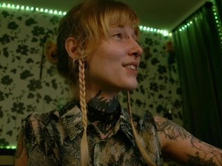 Erotiska video tērzēšana LittleSpaceMouse-