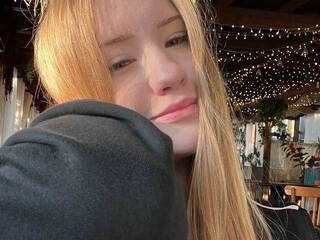 Erotiska video tērzēšana LizethHanry