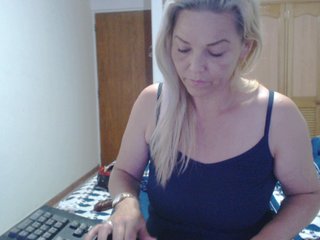 Fotogrāfijas LOLABIGTITS i have lovense and hitachi and dildo for play pussy for me cum