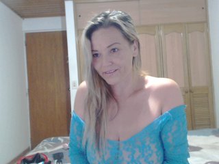Fotogrāfijas LOLABIGTITS i have lovense and hitachi and dildo for play pussy for me cum