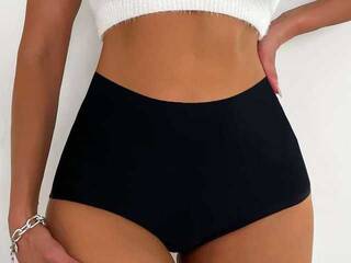 Erotiska video tērzēšana LolaMyst