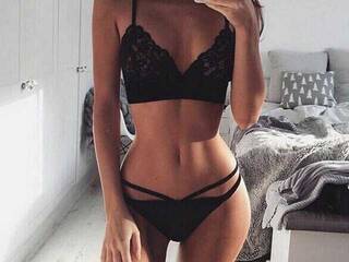 Erotiska video tērzēšana LoliMoans