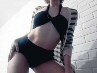 Erotiska video tērzēšana LonelyKira