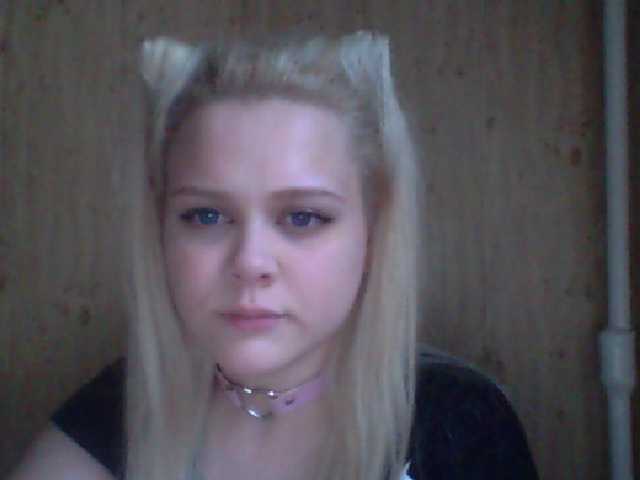 Apraides ekrānuzņēmumi M_O_L_L_I