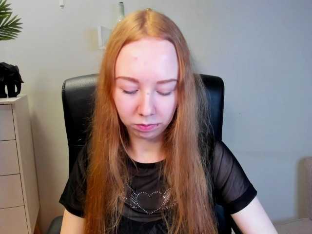 Fotogrāfijas LoriFire Let me warm u up ;)#new #fun #rolleplay #cockrating #english #german #humiliation #cei #joi #dirtytalk #cockandballstortures #domination #sph #sarcasm #edging #punishment #orders #ginger #CFNM