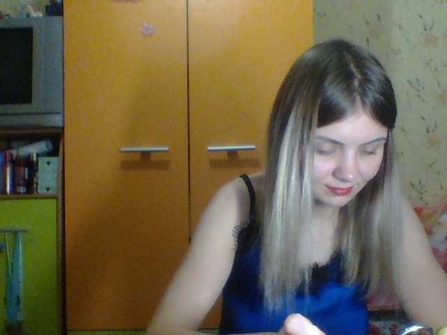 Apraides ekrānuzņēmumi LorryxCassidy