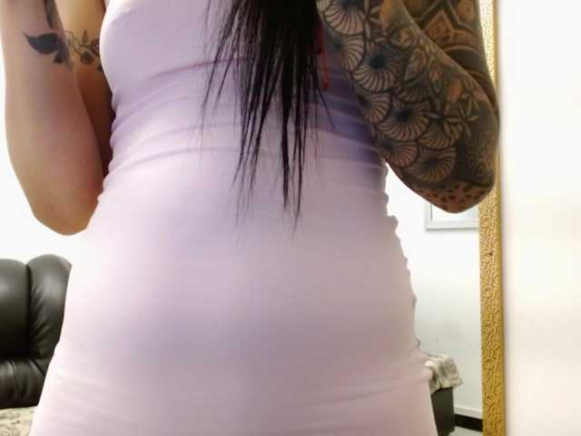 Fotogrāfijas louisk2 This dessert needs a bitepvt openspin the wheel for 15 tk! @teen @latina @bigass @cumshow @young