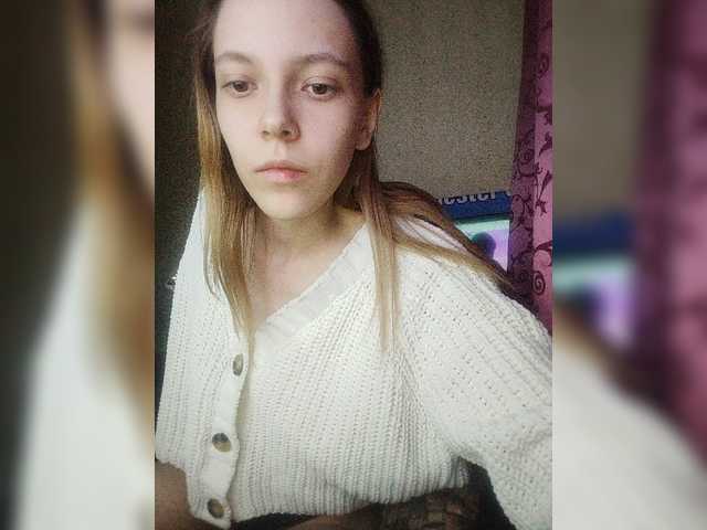 Apraides ekrānuzņēmumi Ellis00Woy