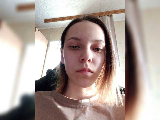 Apraides ekrānuzņēmumi Ellis00Woy