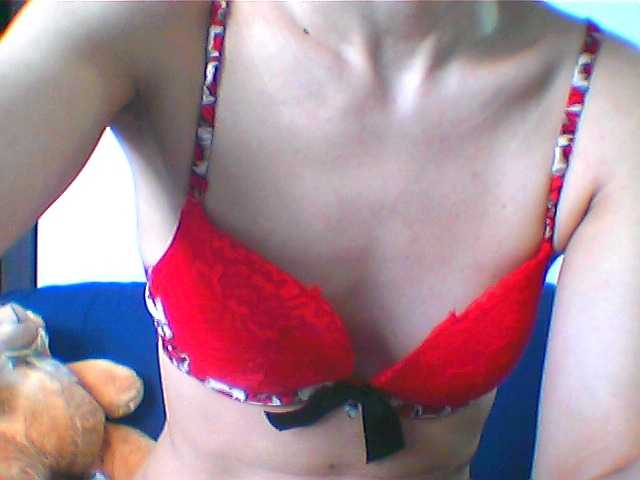 Apraides ekrānuzņēmumi LovelyBlond