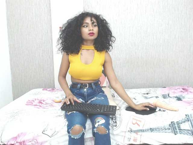 Fotogrāfijas LucianaSimon Hey guys… I am Luciana, a sexy #ebony #new and #latina; I'm a #teen. Go to fun with my #smalltits