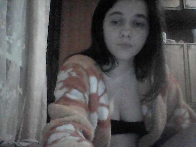 Apraides ekrānuzņēmumi LucyAnDay