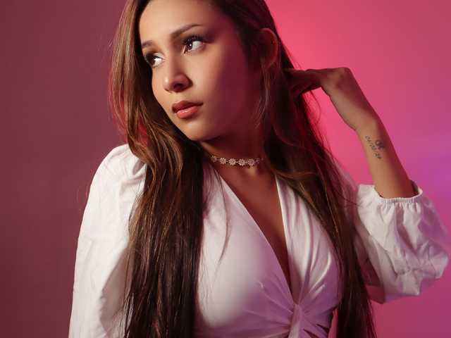 Profila foto MadelayneFiisher