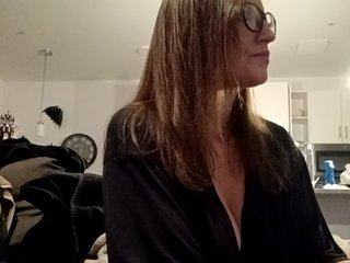 Erotiska video tērzēšana MaeLovelyOne