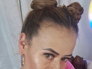 Erotiska video tērzēšana MAGHENTA