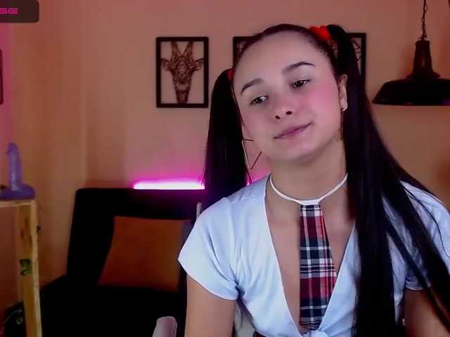 Fotogrāfijas marianasan- hey daddy today your schoolgirl girl, she wants you to reprimand her with the rule and give her milk #schoolgirl #lovense #anal #squirt #young