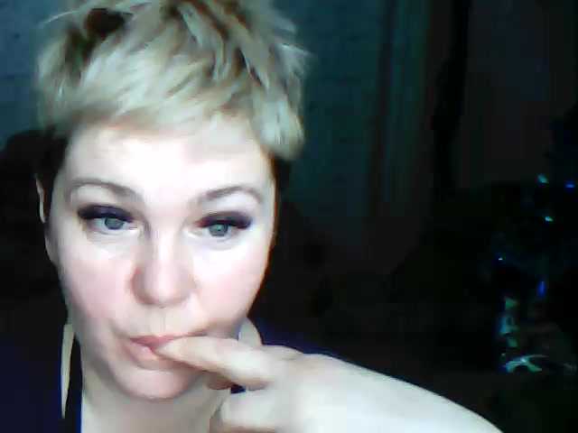 Apraides ekrānuzņēmumi MarieFoxy