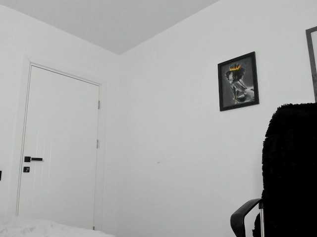 Apraides ekrānuzņēmumi MariePortrait