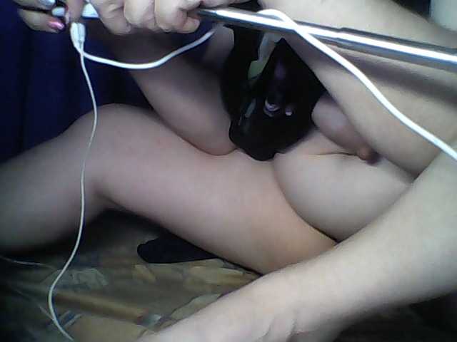 Apraides ekrānuzņēmumi MaroonRosa