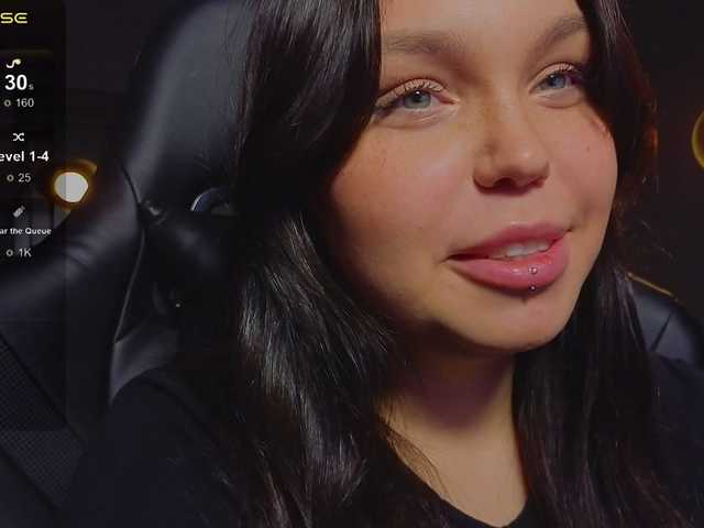 Apraides ekrānuzņēmumi MaryMayven