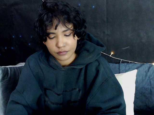 Apraides ekrānuzņēmumi MaryRouss