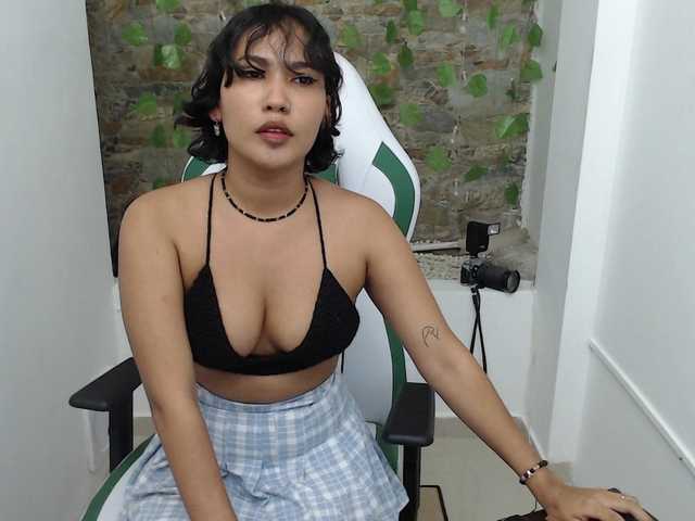 Fotogrāfijas MaryRouss my lovense is connect come play with me