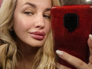 Erotiska video tērzēšana MayaMonroe