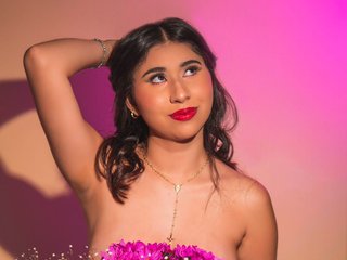 Erotiska video tērzēšana MayaMoretti