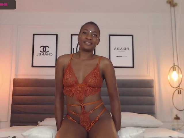 Apraides ekrānuzņēmumi MeganHart