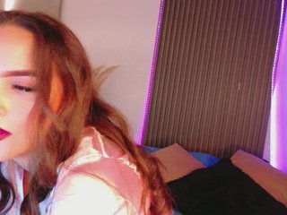 Erotiska video tērzēšana MeganMonroee