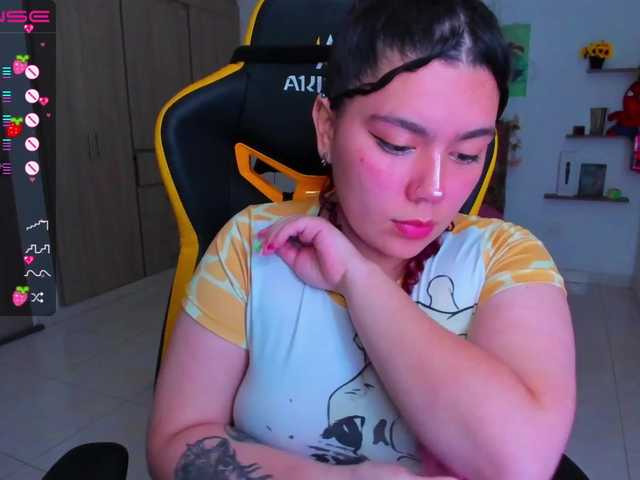 Apraides ekrānuzņēmumi MelanieGerber