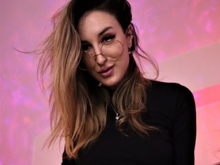 Erotiska video tērzēšana melinastyles
