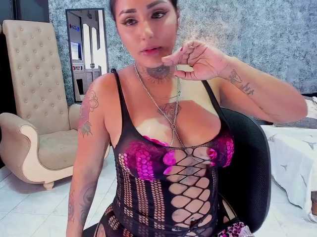 Fotogrāfijas Meredith-rave My pussy wants eat that cock /1@PussyRide 2@AnalBead show // pvt on// personalize your videos// #sexy #bigboobs #bigass #latina #milf #squirt #lovense #colombia