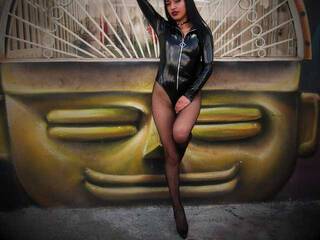 Erotiska video tērzēšana MiaFetish