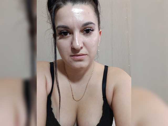 Fotogrāfijas MIALovexXx 5 times squirt . anal . deep throat .@total . @sofar . @remain .