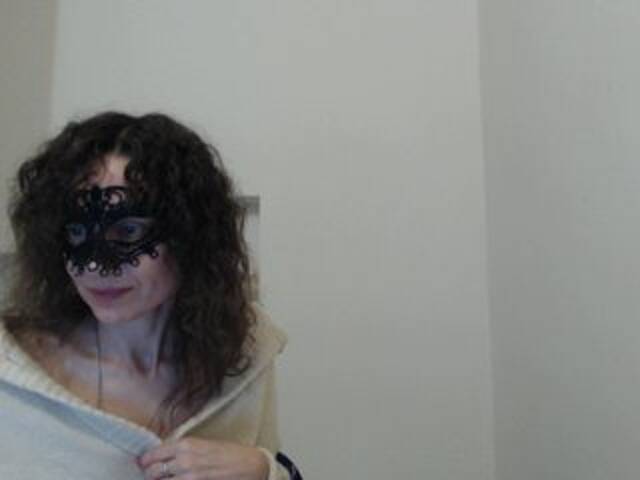 Apraides ekrānuzņēmumi mila-ya