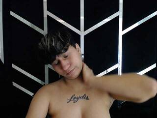 Erotiska video tērzēšana Milan-rs