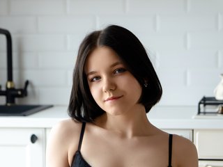 Erotiska video tērzēšana Milena-Mell