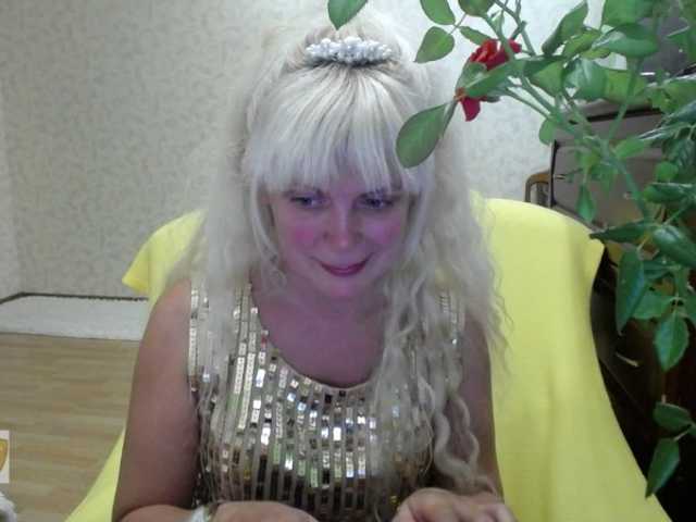 Apraides ekrānuzņēmumi YoungMistress