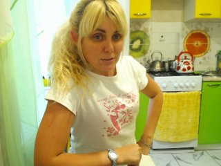 Apraides ekrānuzņēmumi YoungMistress