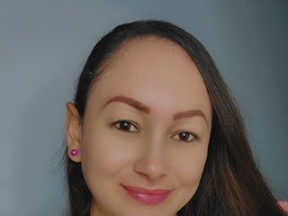 Erotiska video tērzēšana Milly-Sanchez