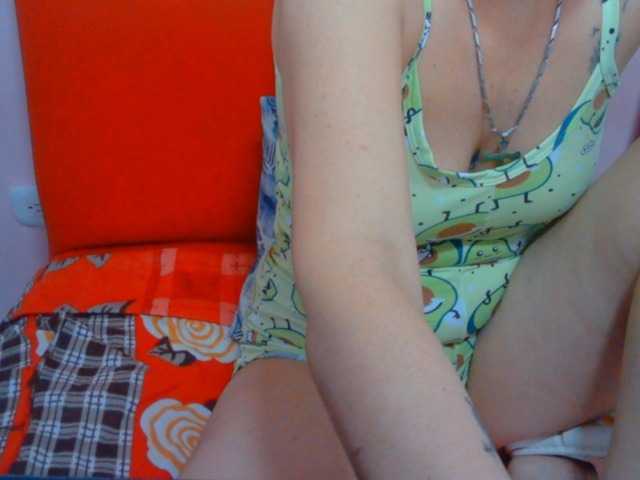 Apraides ekrānuzņēmumi mimisexxxa