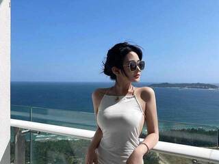 Erotiska video tērzēšana Mina23ii