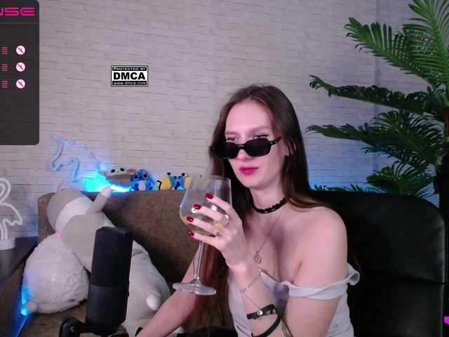 Apraides ekrānuzņēmumi RumGirl